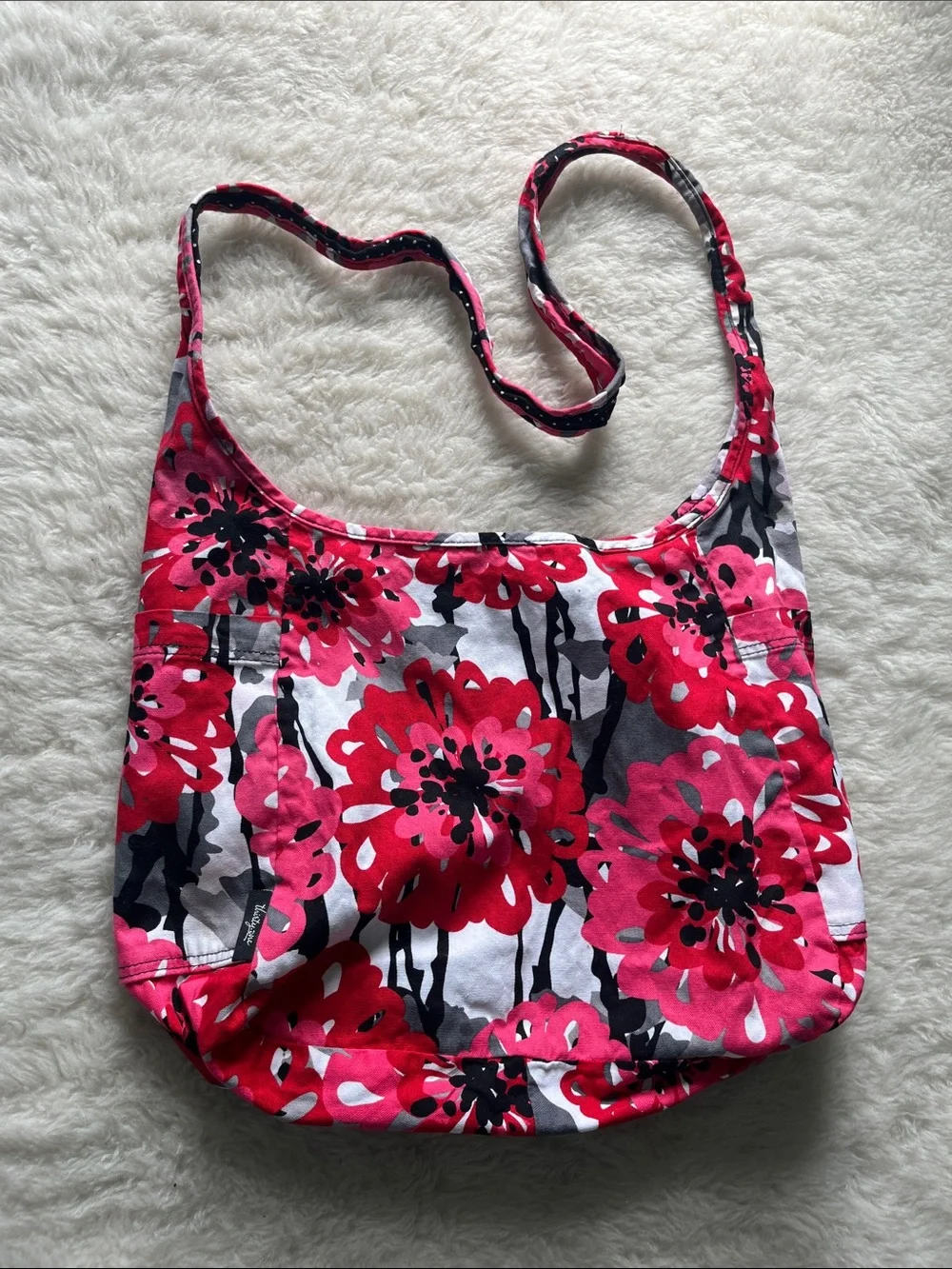 Thirty-one Inside Out Crossbody bag Bold Bloom Floral pattern